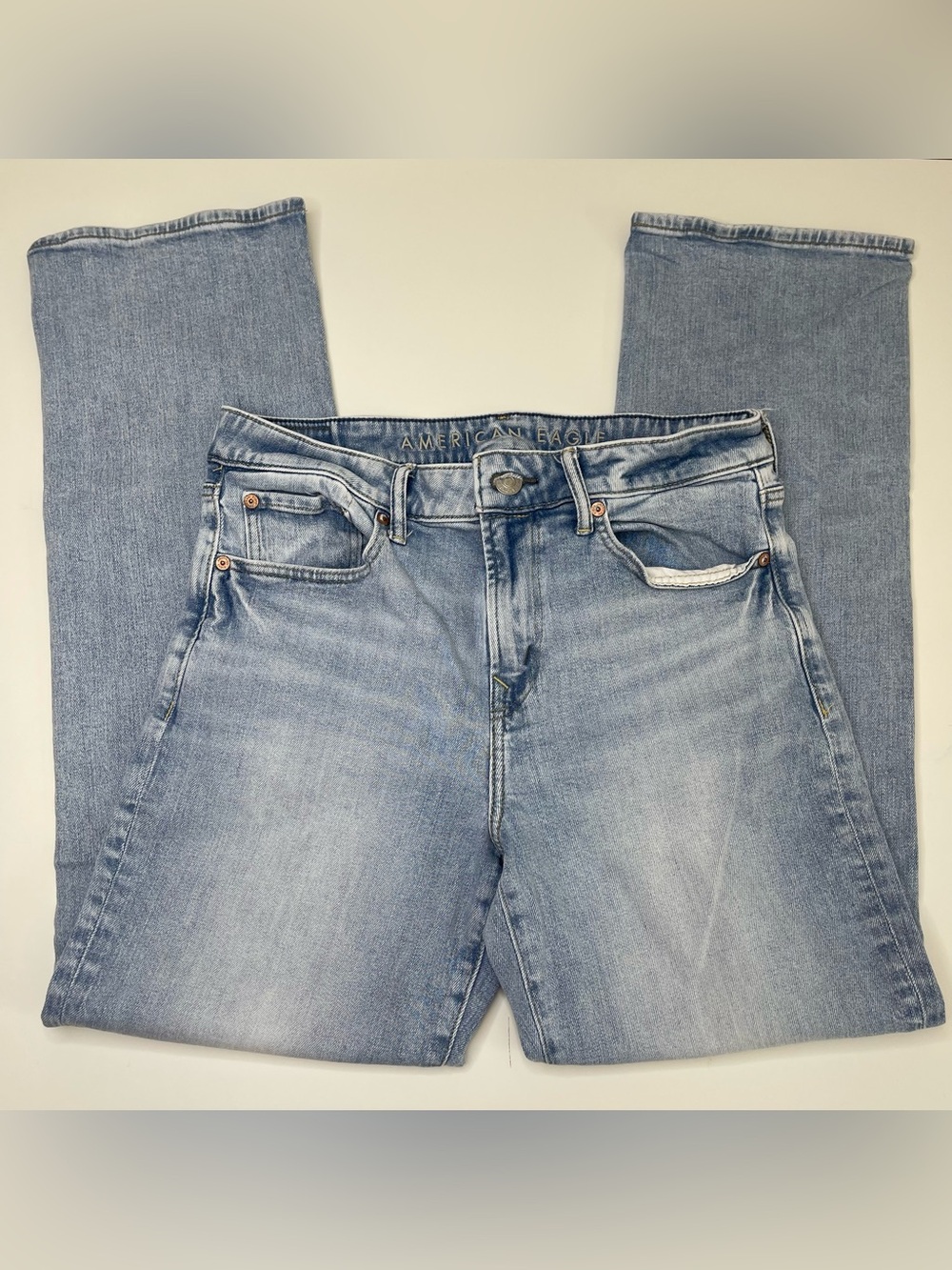 American Eagle Men's AirFlex+ Original Bootcut Jeans (Light Wash) Size 31x32